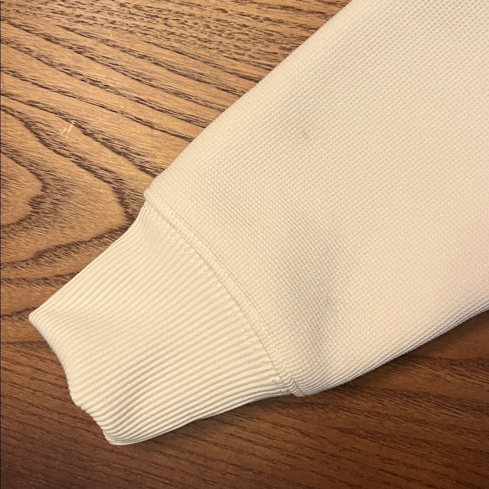 BL101 White Hoodie - Picture 4 of 4
